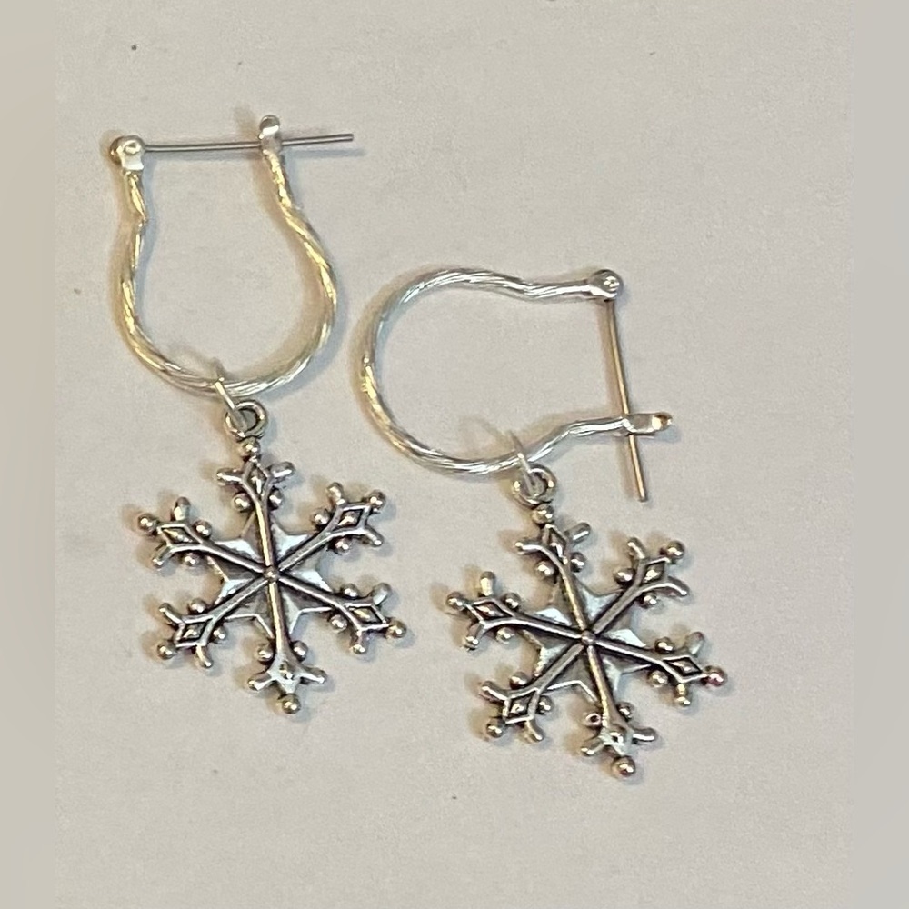 Snowflake charm earrings